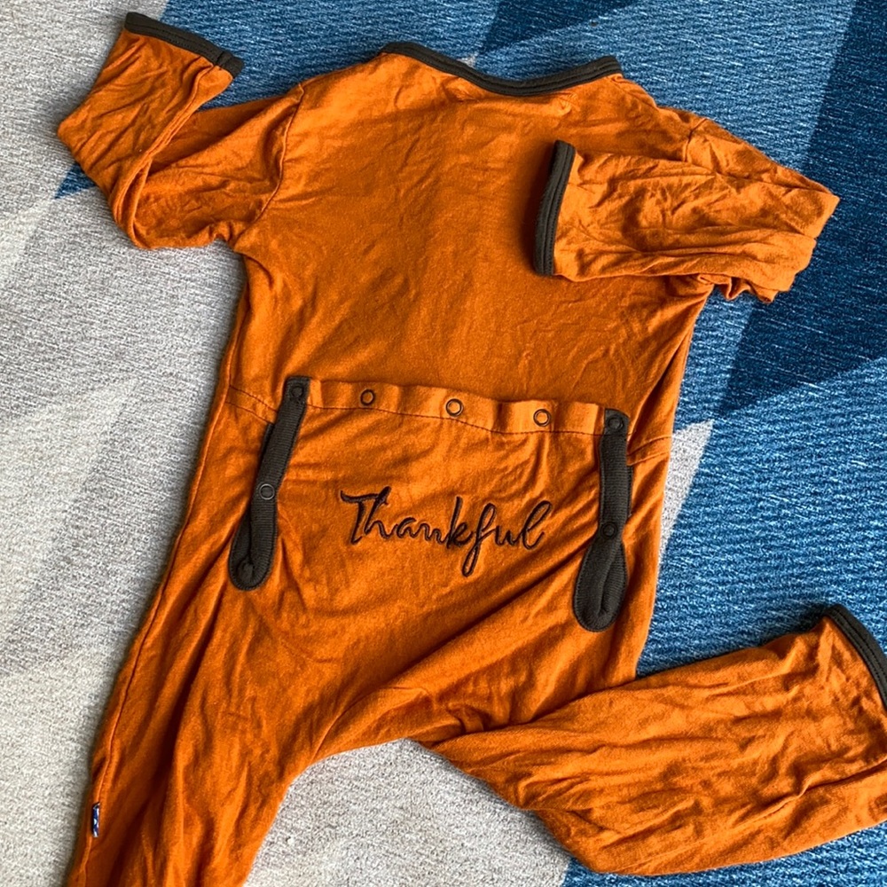 Kickee Pants 6-9 Thanksgiving coverall with snaps